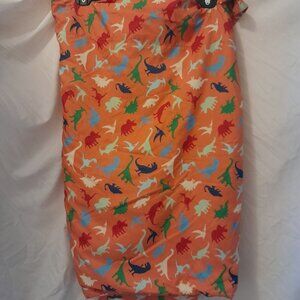 Amazon Basics Orange Dinosaur Print Flat Twin Sheet (66 in x 96 in)